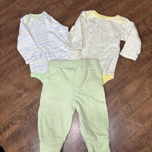 Striped Baby Bodysuits and Pants Set